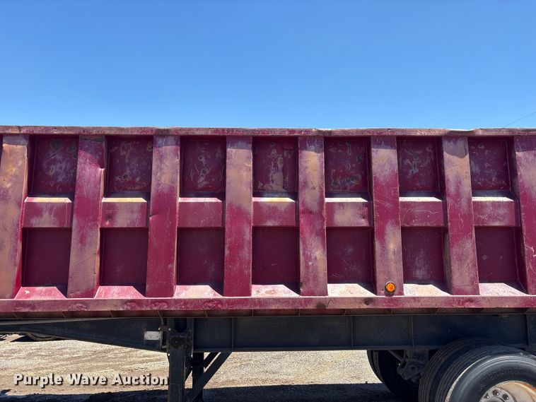 image for item FC2491 1994 Broco DS dump trailer