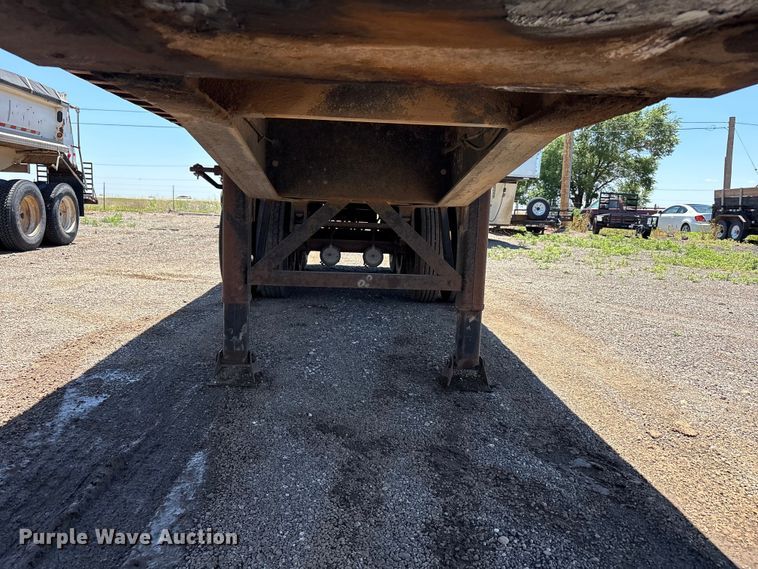 image for item FC2491 1994 Broco DS dump trailer