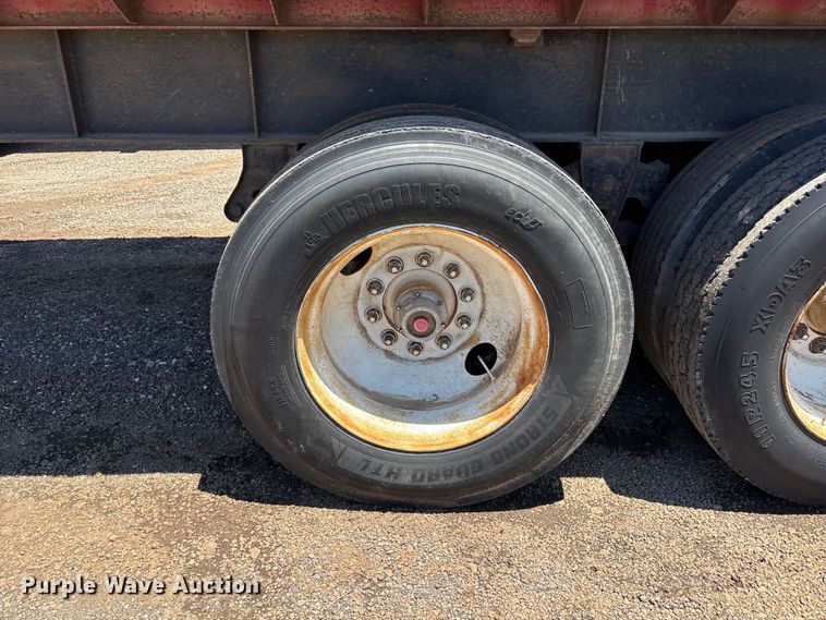 image for item FC2491 1994 Broco DS dump trailer