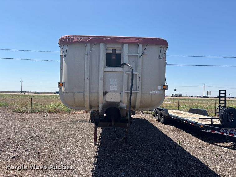 image for item FC2492 Fruehauf dump trailer