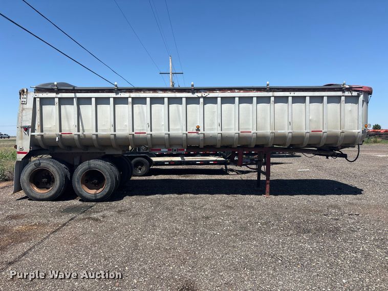 image for item FC2492 Fruehauf dump trailer