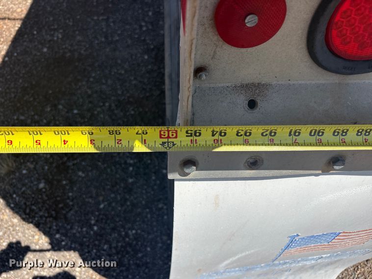 image for item FC2492 Fruehauf dump trailer