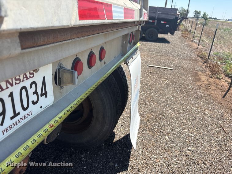 image for item FC2492 Fruehauf dump trailer