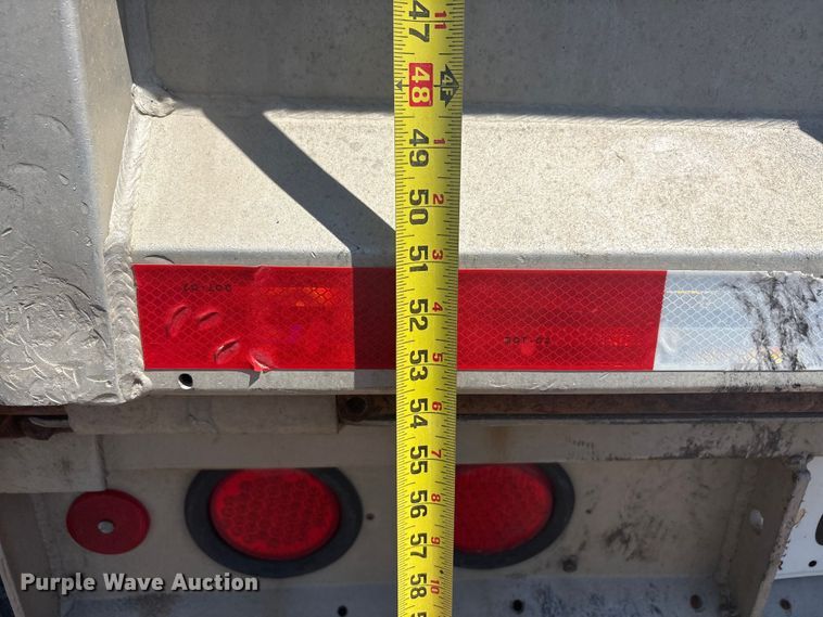 image for item FC2492 Fruehauf dump trailer