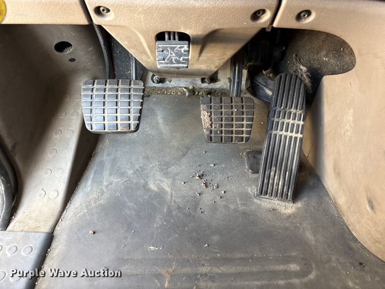 image for item FC2498 2009 Freightliner Cascadia semi truck