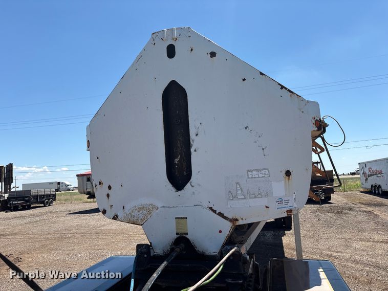 image for item FC2499 2008 Clements Starlite end dump trailer