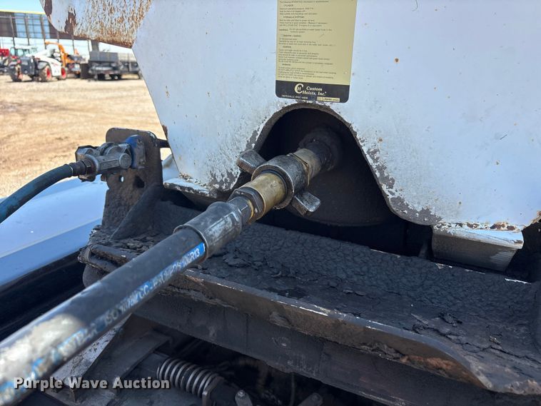 image for item FC2499 2008 Clements Starlite end dump trailer