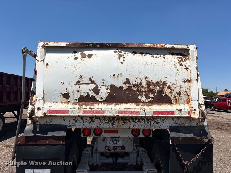 image for item FC2499 2008 Clements Starlite end dump trailer