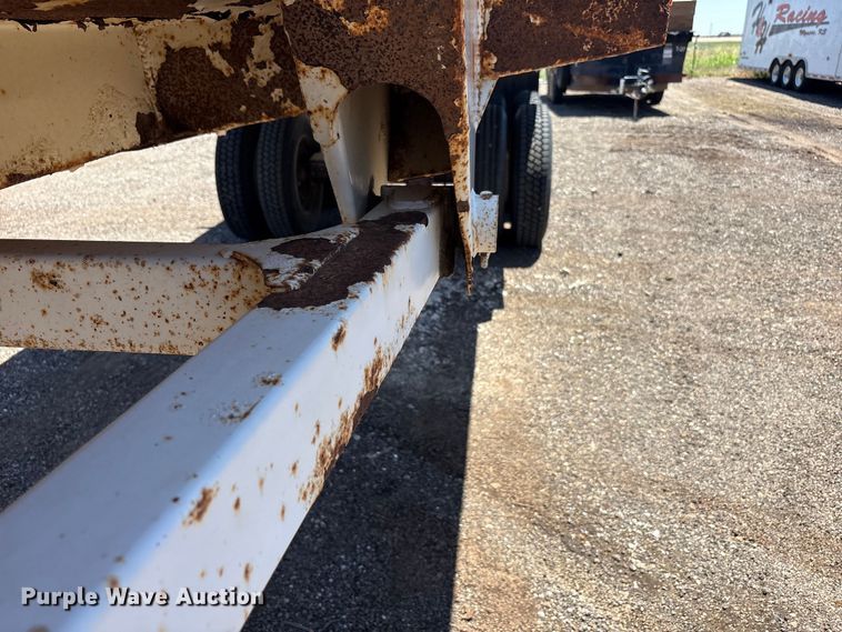 image for item FC2499 2008 Clements Starlite end dump trailer