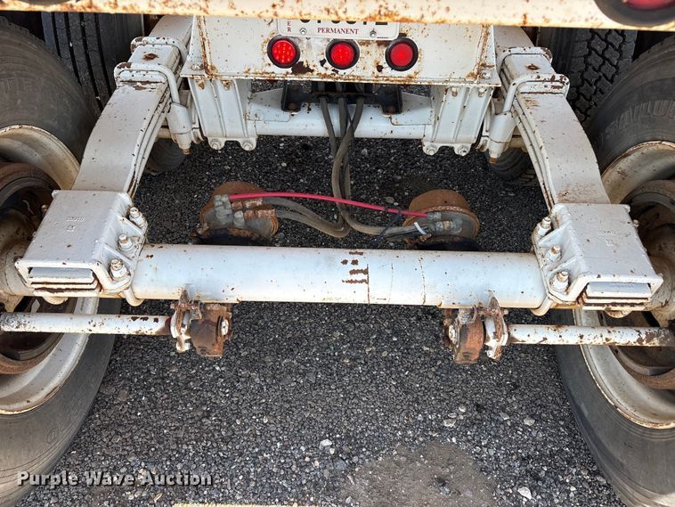 image for item FC2499 2008 Clements Starlite end dump trailer