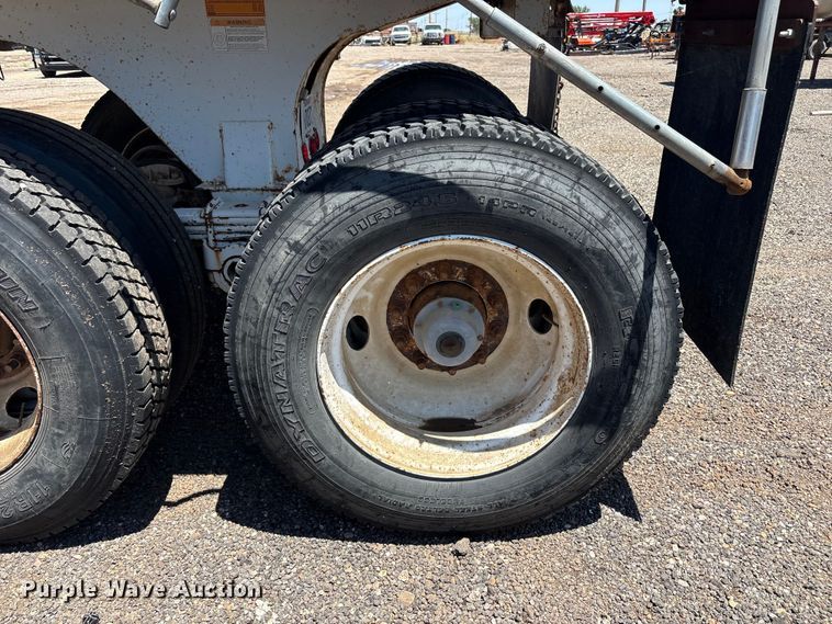 image for item FC2499 2008 Clements Starlite end dump trailer