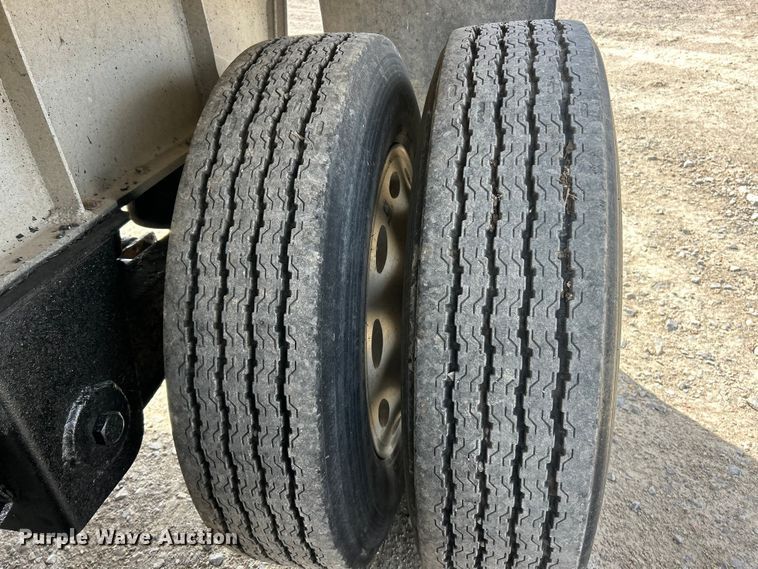 image for item FC5275 1994 Vantage S-96-SS end dump trailer