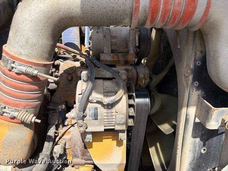 image for item FI0263 2007 Peterbilt 379 semi truck