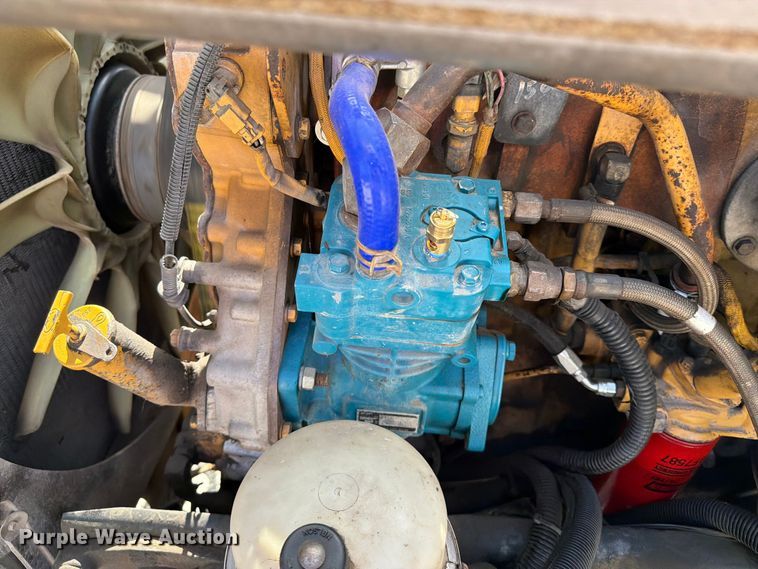 image for item FI0263 2007 Peterbilt 379 semi truck