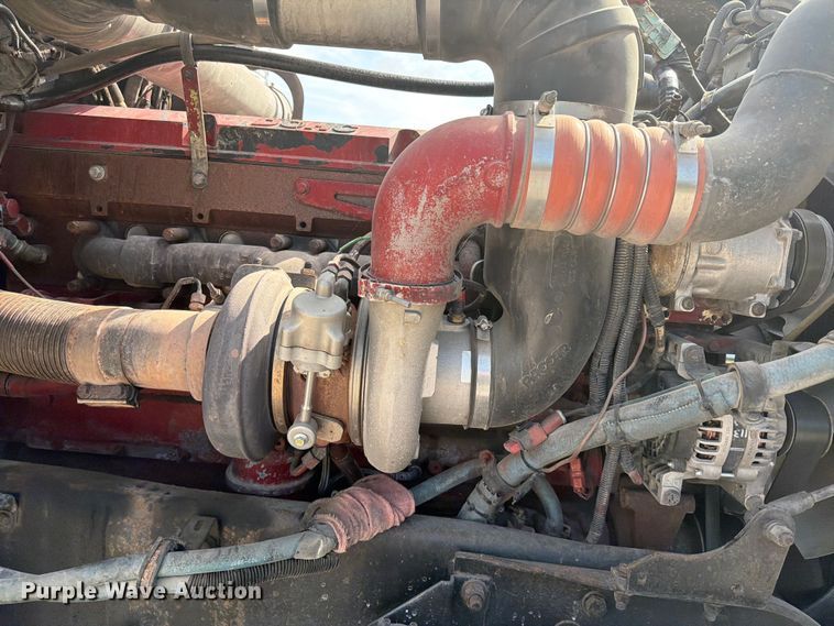 image for item FI0266 2005 Kenworth W900 semi truck