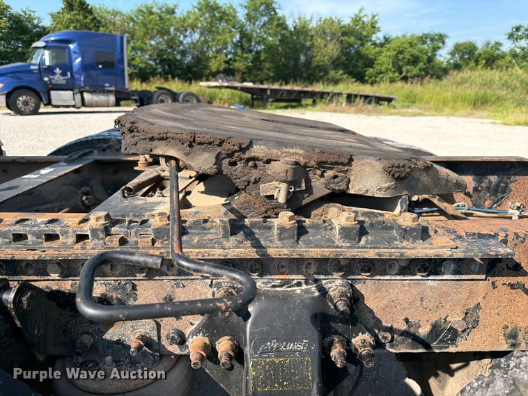 image for item FI0267 2007 Freightliner Century Class semi truck