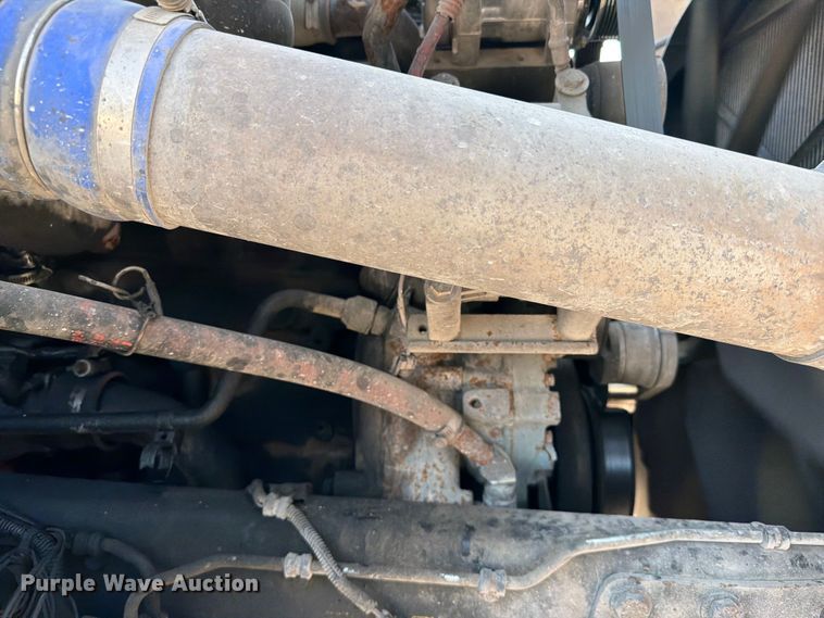 image for item FI0267 2007 Freightliner Century Class semi truck