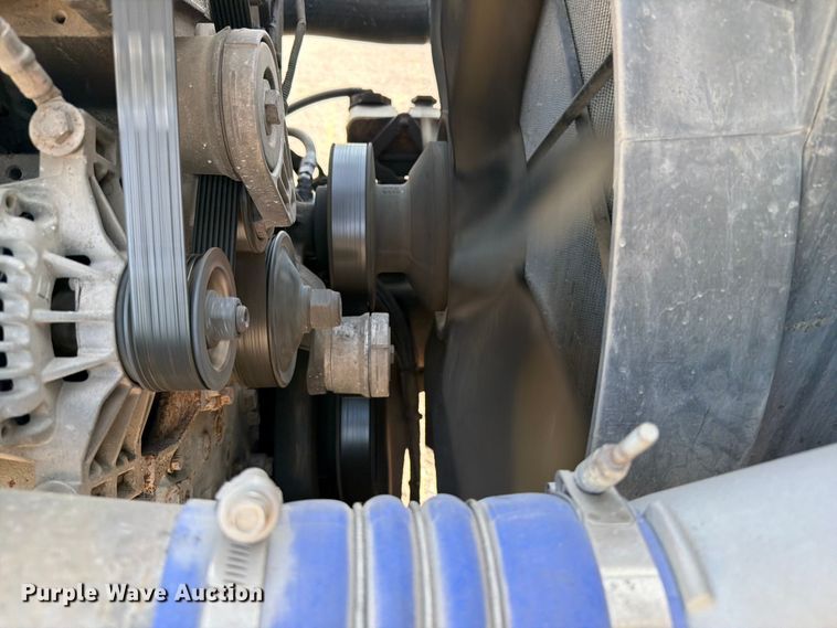 image for item FI0267 2007 Freightliner Century Class semi truck
