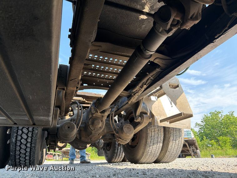 image for item FI0267 2007 Freightliner Century Class semi truck