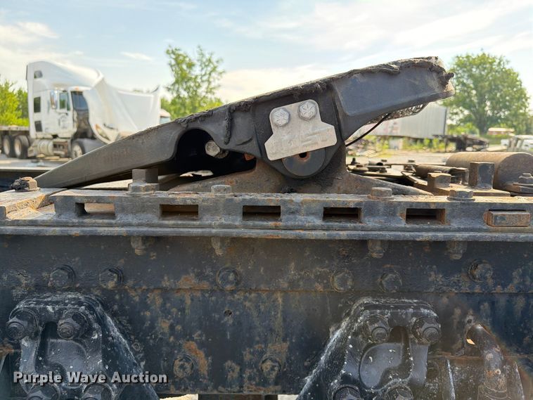 image for item FI0268 1999 Kenworth W900 semi truck
