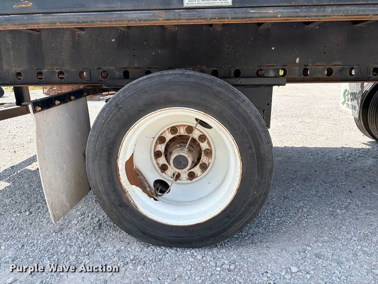 image for item FI0269 2014 Fontaine HCVSF22RSA flatbed trailer