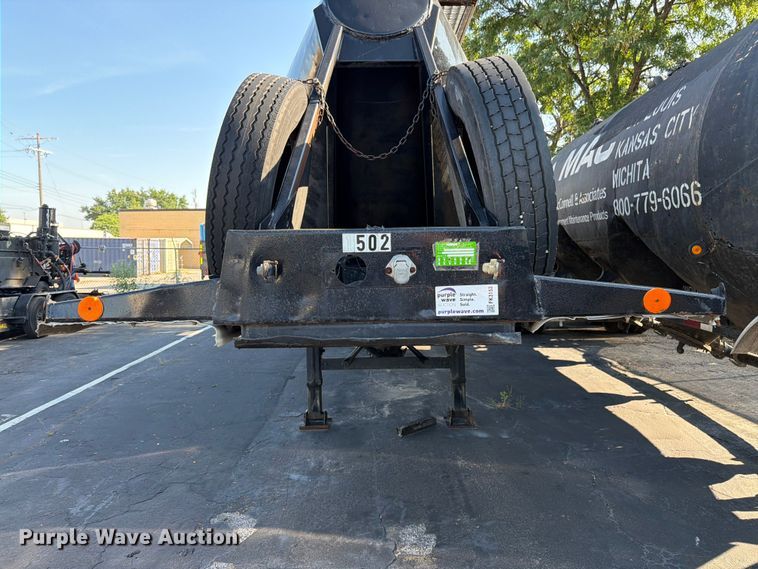 image for item FK3153 1971 Fruehauf pneumatic dry bulk trailer
