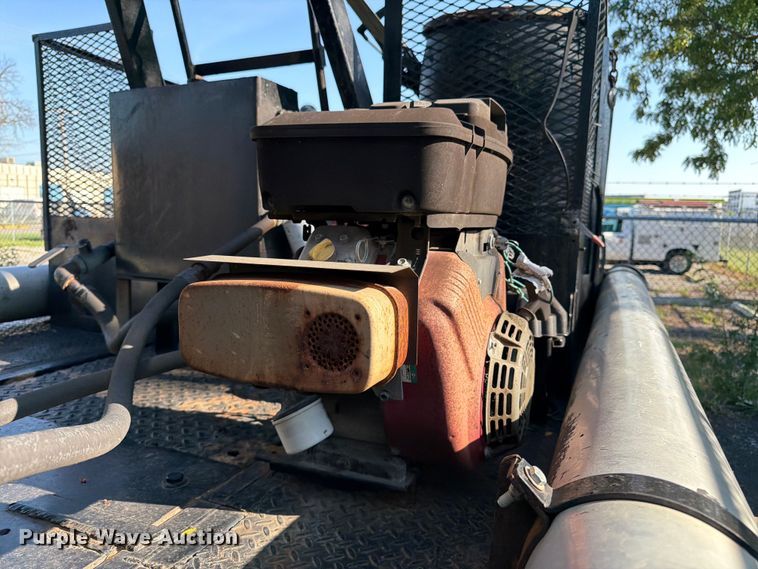 image for item FK3153 1971 Fruehauf pneumatic dry bulk trailer