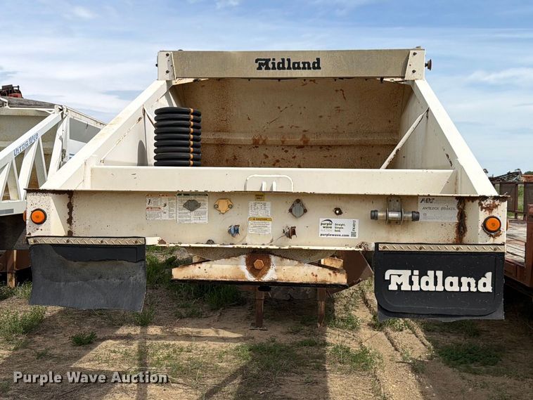 image for item FK4012 1999 Midland MG42CLAM bottom dump trailer