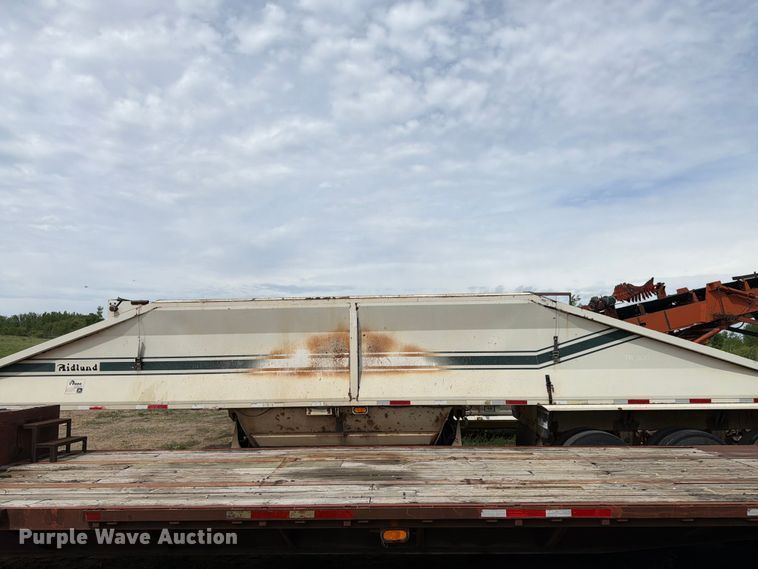 image for item FK4012 1999 Midland MG42CLAM bottom dump trailer