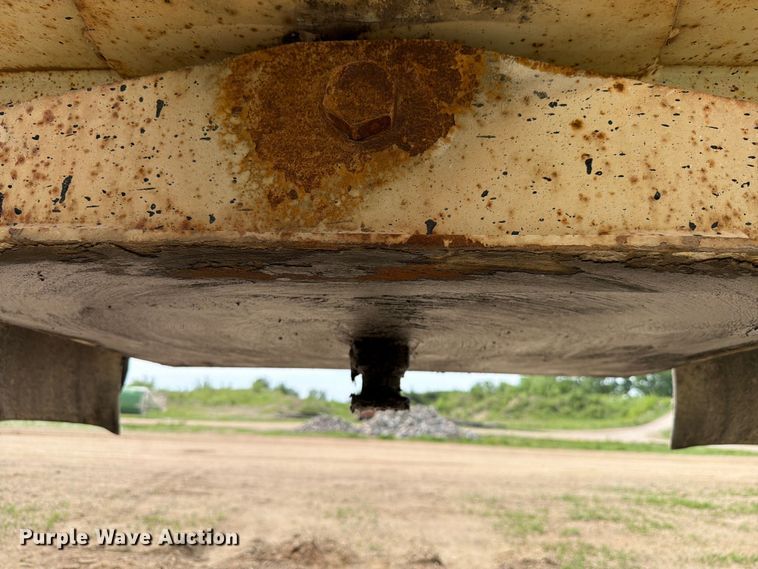 image for item FK4012 1999 Midland MG42CLAM bottom dump trailer