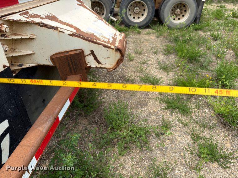 image for item FK4012 1999 Midland MG42CLAM bottom dump trailer