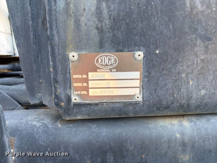 image for item FK4518 1998 Peterbilt 379 roll-off container truck