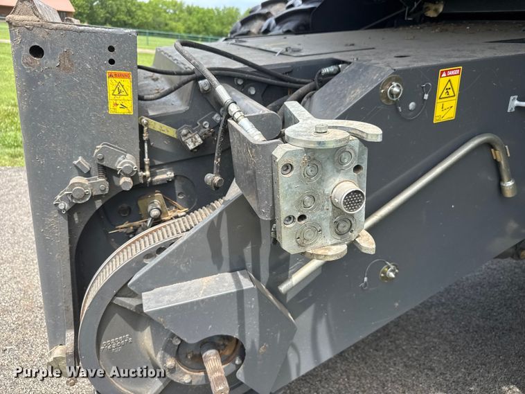 image for item NA9458 2019 Gleaner S97 Super Series combine