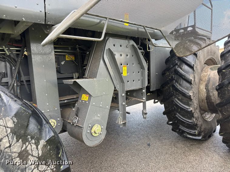 image for item NA9458 2019 Gleaner S97 Super Series combine