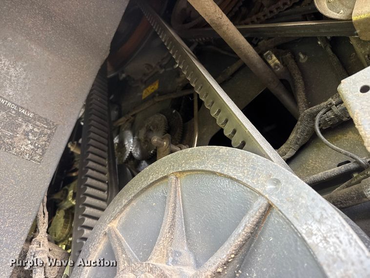 image for item NA9458 2019 Gleaner S97 Super Series combine