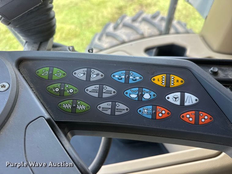 image for item NA9458 2019 Gleaner S97 Super Series combine