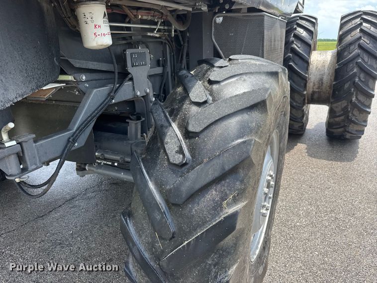 image for item NA9458 2019 Gleaner S97 Super Series combine