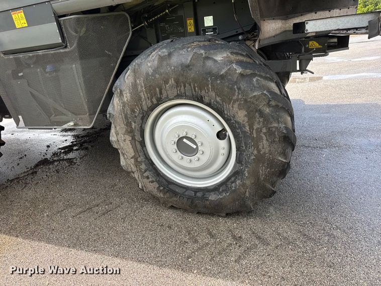 image for item NA9458 2019 Gleaner S97 Super Series combine