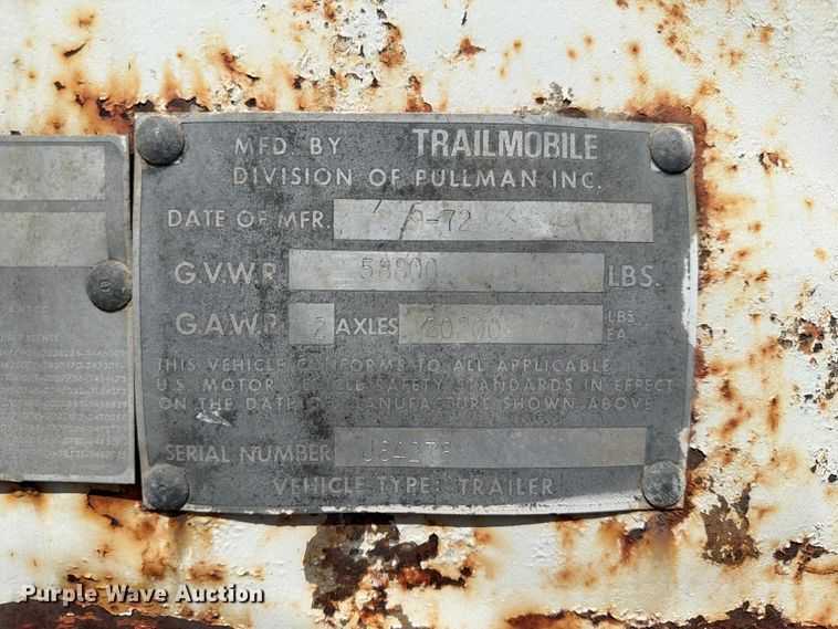 image for item NA9514 1972 Trailmobile A46A4CAW dry van trailer