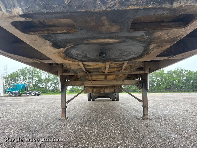 image for item NJ9171 2010 Wilson DWBT-650 live bottom trailer