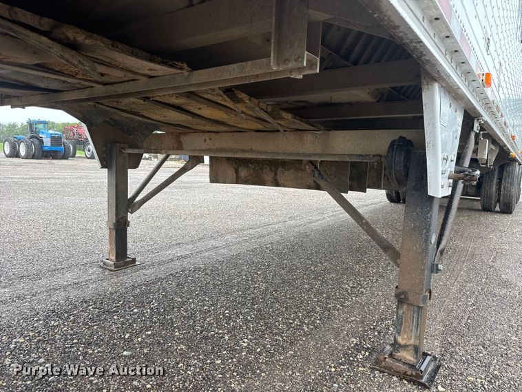image for item NJ9171 2010 Wilson DWBT-650 live bottom trailer