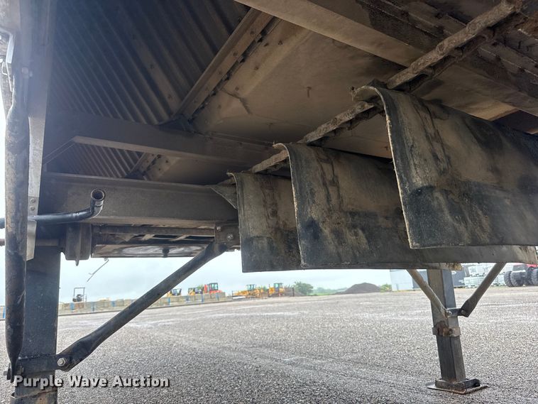 image for item NJ9171 2010 Wilson DWBT-650 live bottom trailer