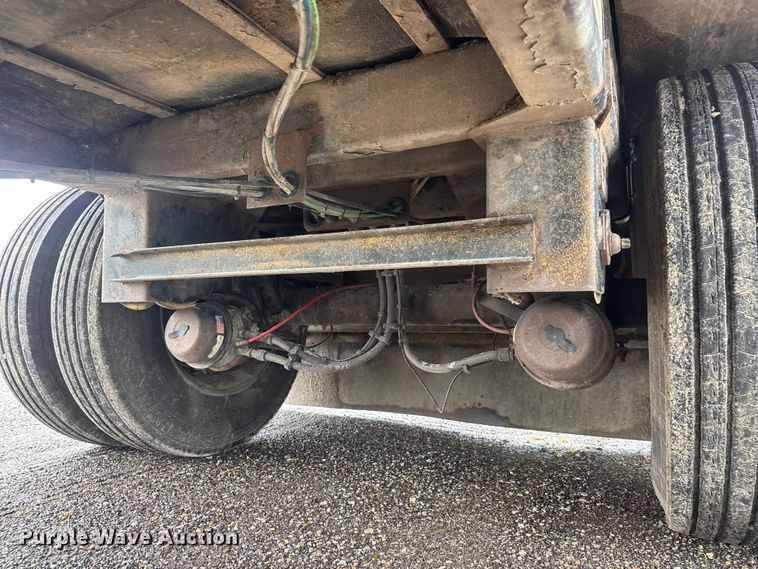 image for item NJ9171 2010 Wilson DWBT-650 live bottom trailer