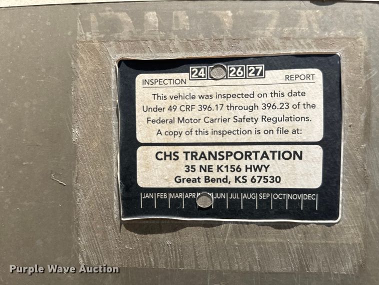 image for item NJ9173 2006 Heil tank trailer