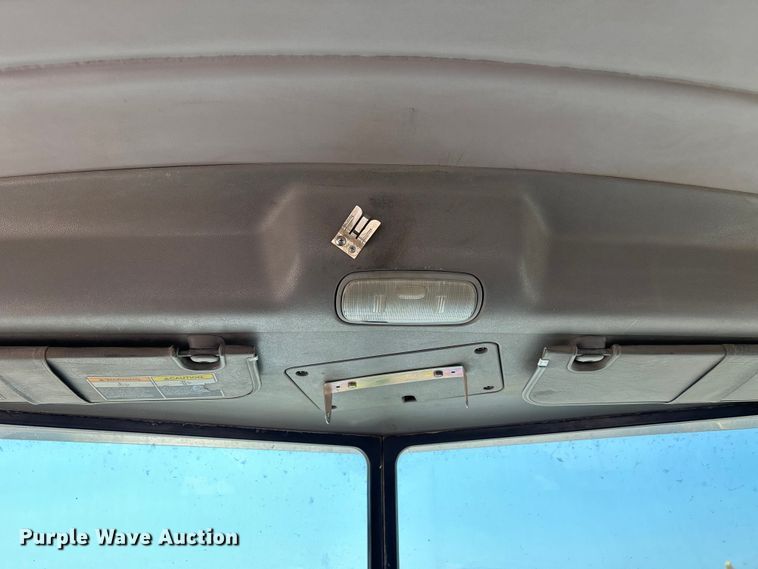 image for item NM9804 2008 Peterbilt 388 semi truck