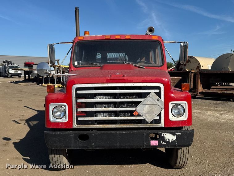 image for item OE9570 1988 International 1954 Crew Cab flatbed truck