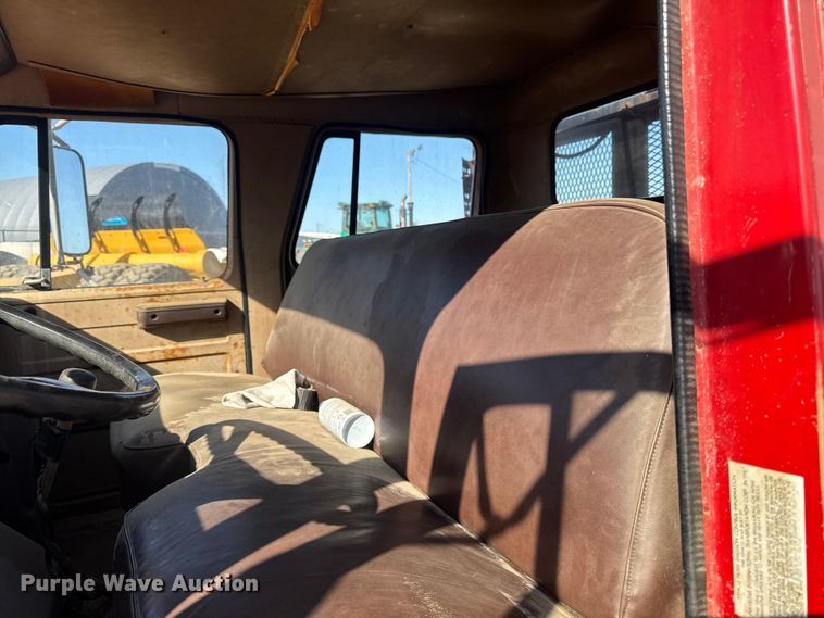 image for item OE9570 1988 International 1954 Crew Cab flatbed truck