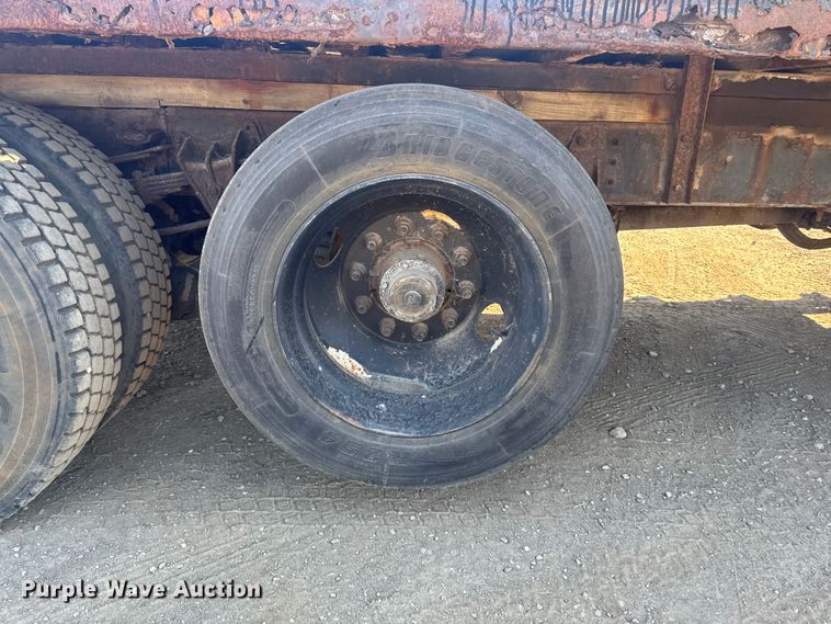 image for item OE9570 1988 International 1954 Crew Cab flatbed truck