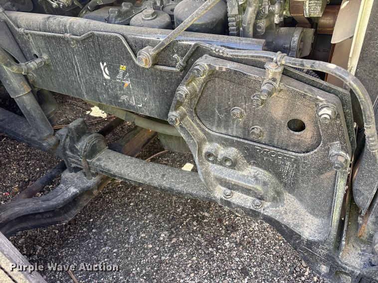 image for item YA2207 2020 Kenworth T680 semi truck