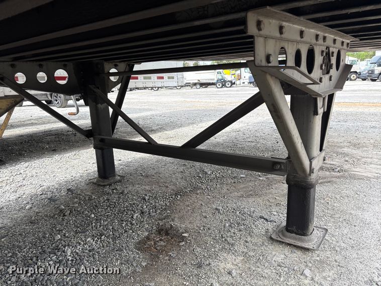image for item YA2437 2014 Wabash DVHDHFC dry van trailer